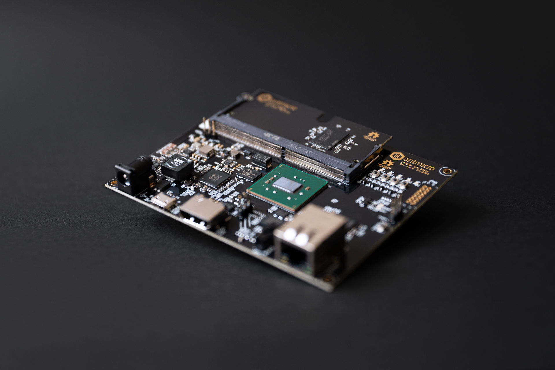 Antmicro Modular Open Source FPGA Based LPDDR Test Platform